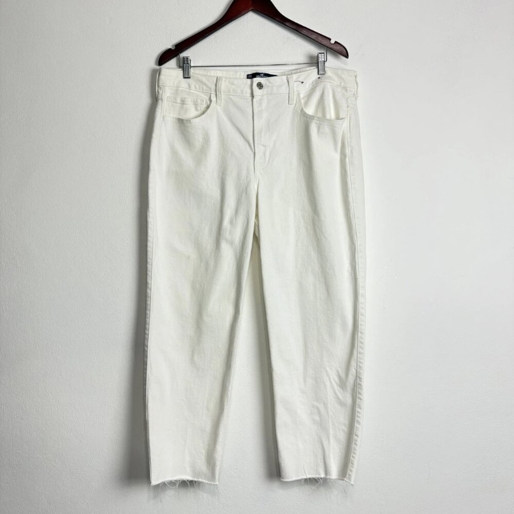 Hollister Women's Denim Jeans White Ultra High-Rise Vintage Straight Raw Hem 17R